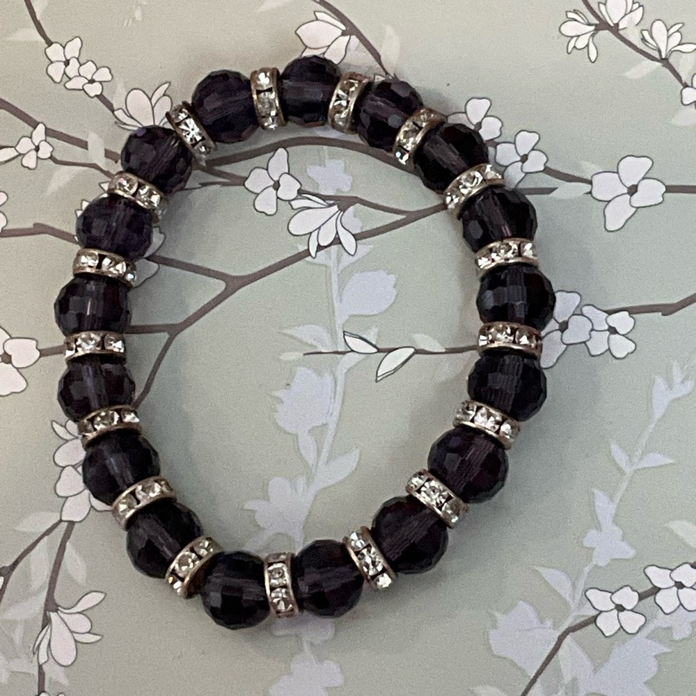❄️ Plunder | Elegant Purple/Silver Beaded Bracelet